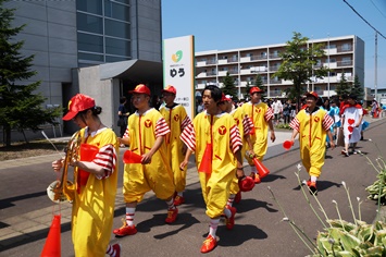 砂川高校学校祭仮装デモンストレーション