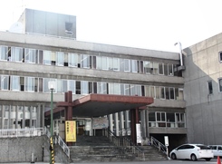 砂川市役所庁舎