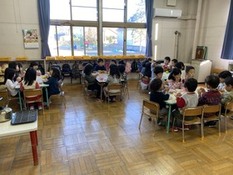 保育所に「ゆめぴりか(お米)」をいただきました!