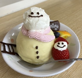 雪ダルマ型ケーキ 雪ダルマ型ケーキ