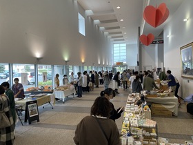 秋のおくりもの展