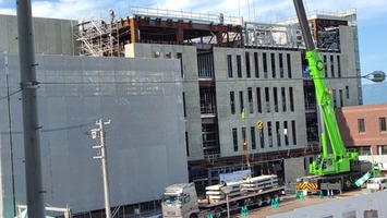 令和2年8月建設中の新庁舎