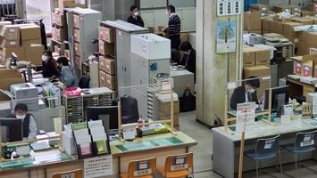 現庁舎(北)