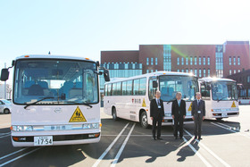 スクールバス3台の納車